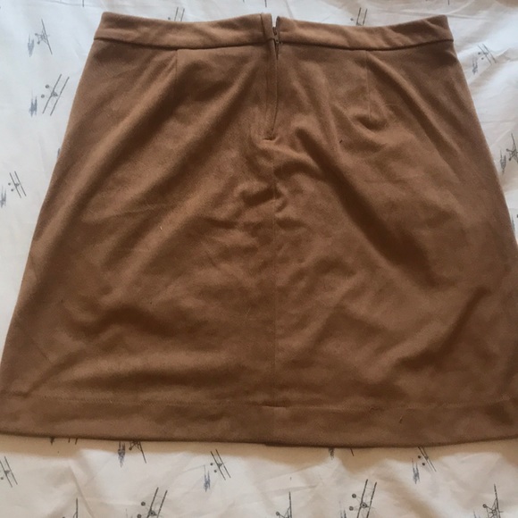 Camel Skirt - Picture 2 of 2